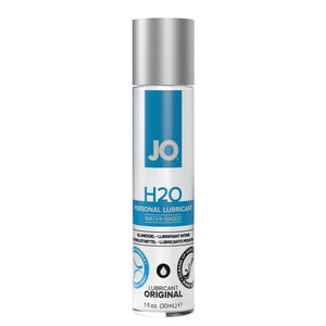 JO Tri Me Triple Pack - Classics - The JO Classics Tri Me Triple Pack contains warming massage glide, the original H2O water-based lubricant & pineapple-flavoured lube to spice up your sexy fun. Original Lubricant 30ml