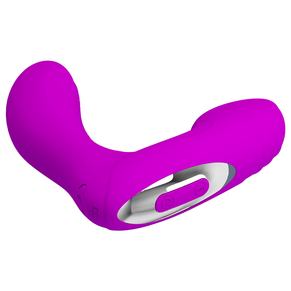 This dual vibrating butt plug has 12 wicked vibration modes in both heads & heats up to 48°C for extra stimulation. (6)