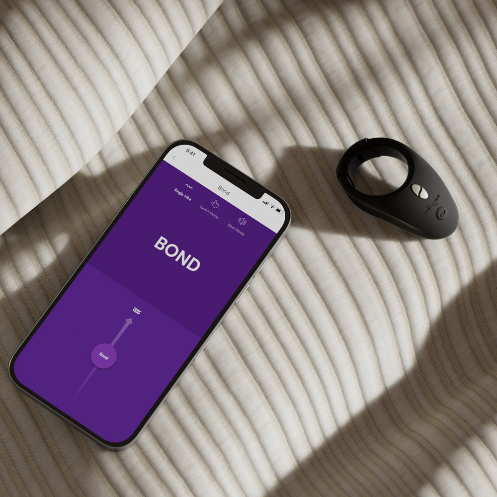 We-Vibe - Bond -app-compatible vibrating cockring has 10+ vibration modes for reversible clitoral/testicular stimulation & has a Custom Link for a perfect fit. Black. App-compatible.